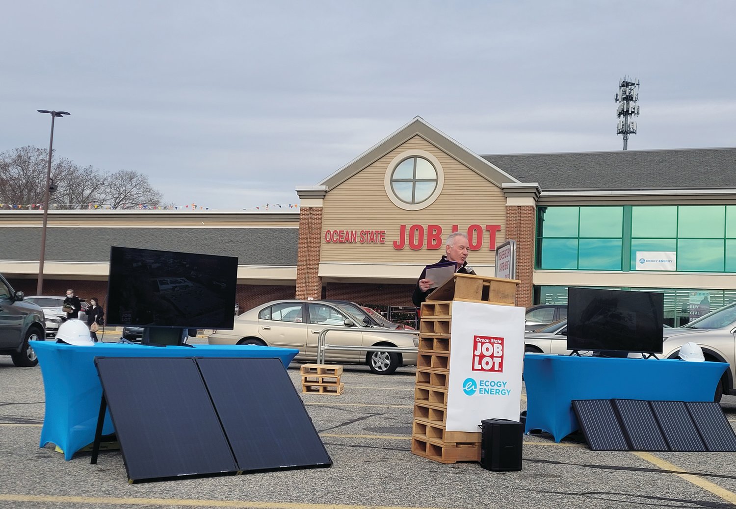 Mark Shovlin, Divisional Director of Construction & Property Management at Ocean State Job Lot, presented the first installment of the store chain’s Rhode Island solar portfolio.